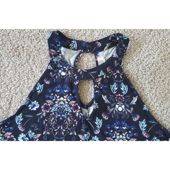 Summer Shift Dress - Picture 4 of 6